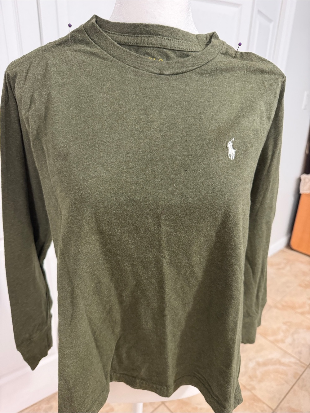 Polo by Ralph Lauren kids 2-puece Long-Sleeve Crewneck and V-Neck tee shirt - Picture 2 of 8